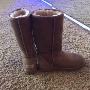 Tan Ugg Boots